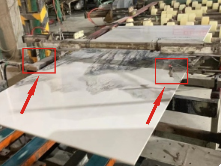 F9500S Dual nozzle Industrial Inkjet Coder in action F9500S Dual nozzle Industrial Inkjet Coder application case