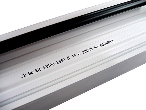 Handheld Inkjet Coder applied in the cable industry